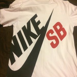 Nike SB t-shirt
